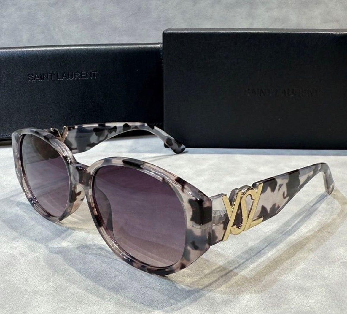 Lunette de soleil :IVE SAISON LAURANT