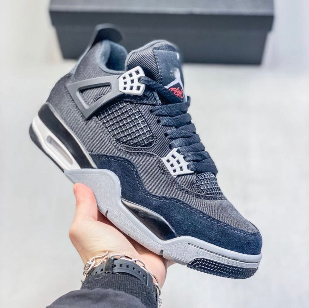Baskets AIR JORDAN
