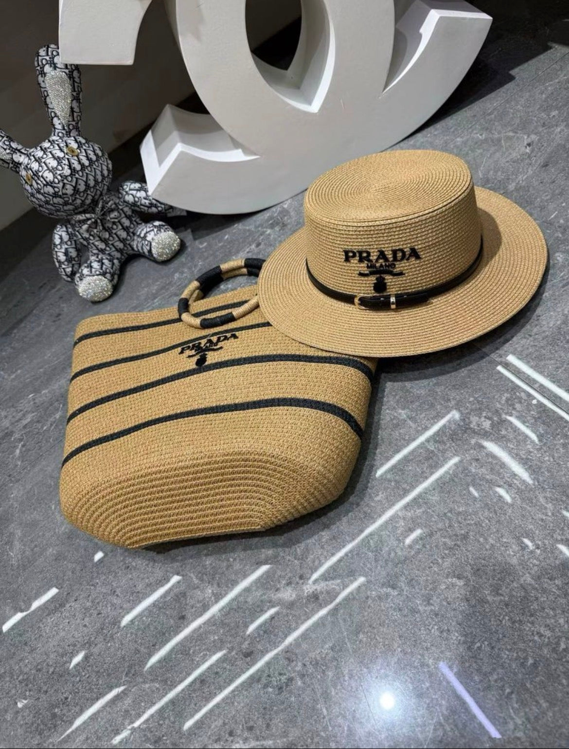 Sac a main chapeau : PRADA