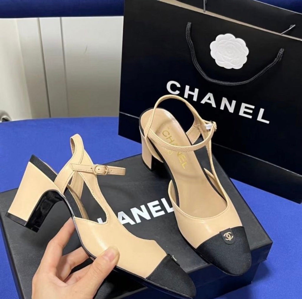 Sandales:Chanel