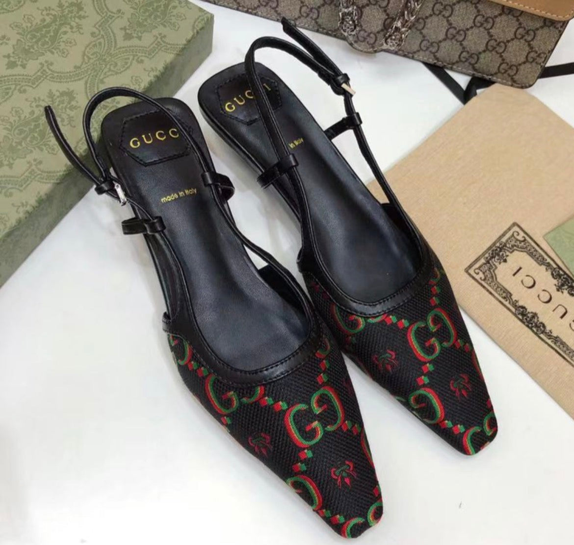 Exarpins : GUCCI