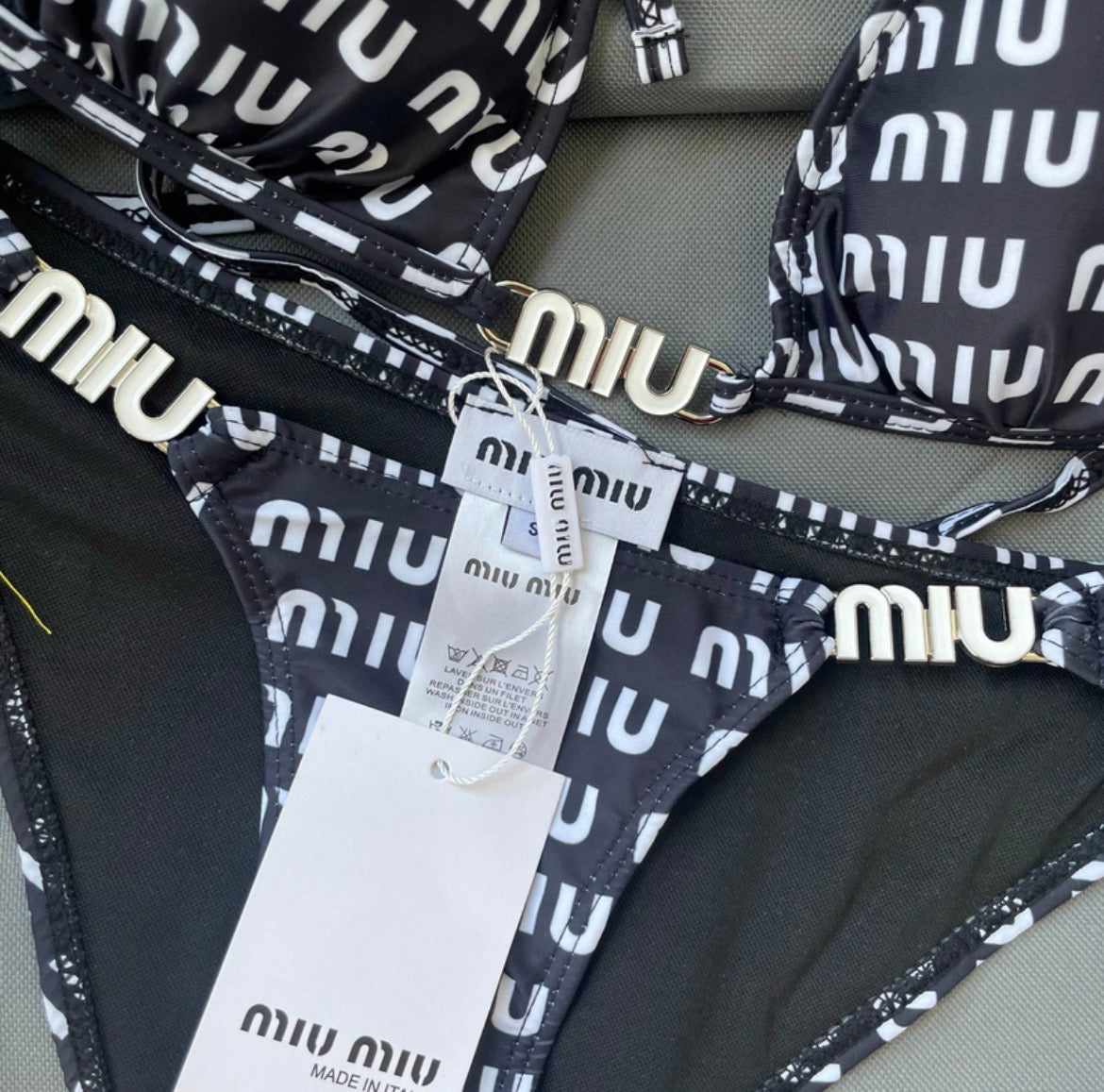 Maillot de bain:MIU MIU