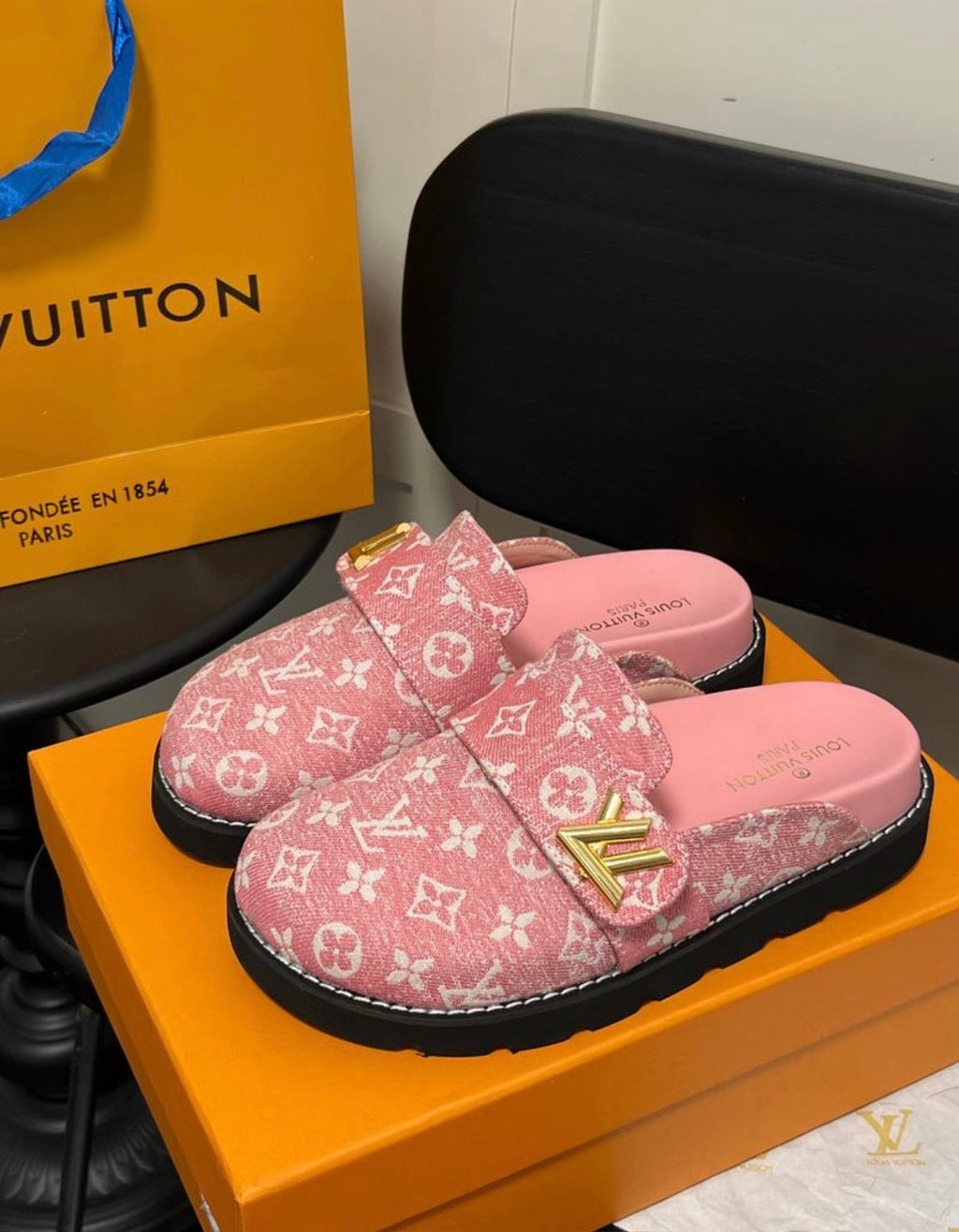 Sandales :LV