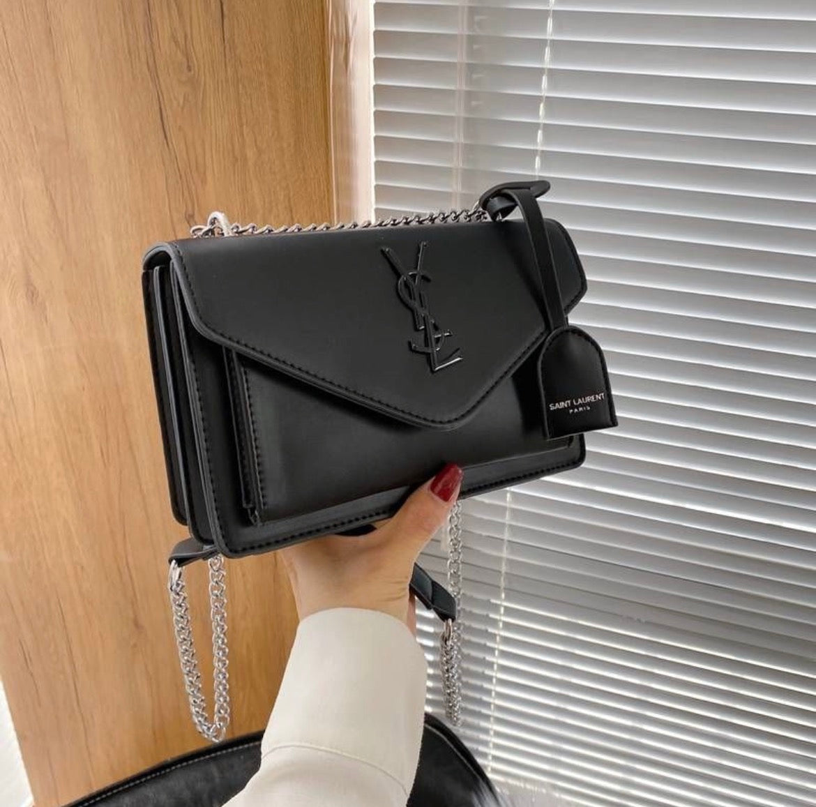 Sac a main YVE SAINT LAURENT