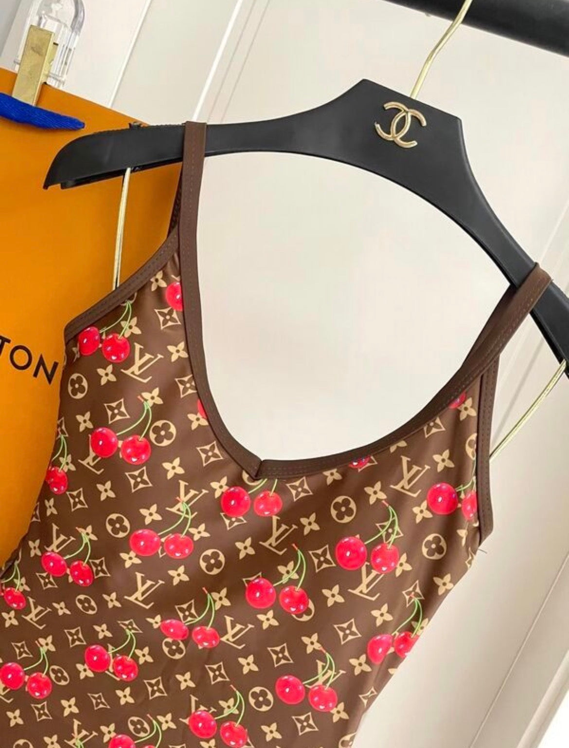 Maillot de bain :LV