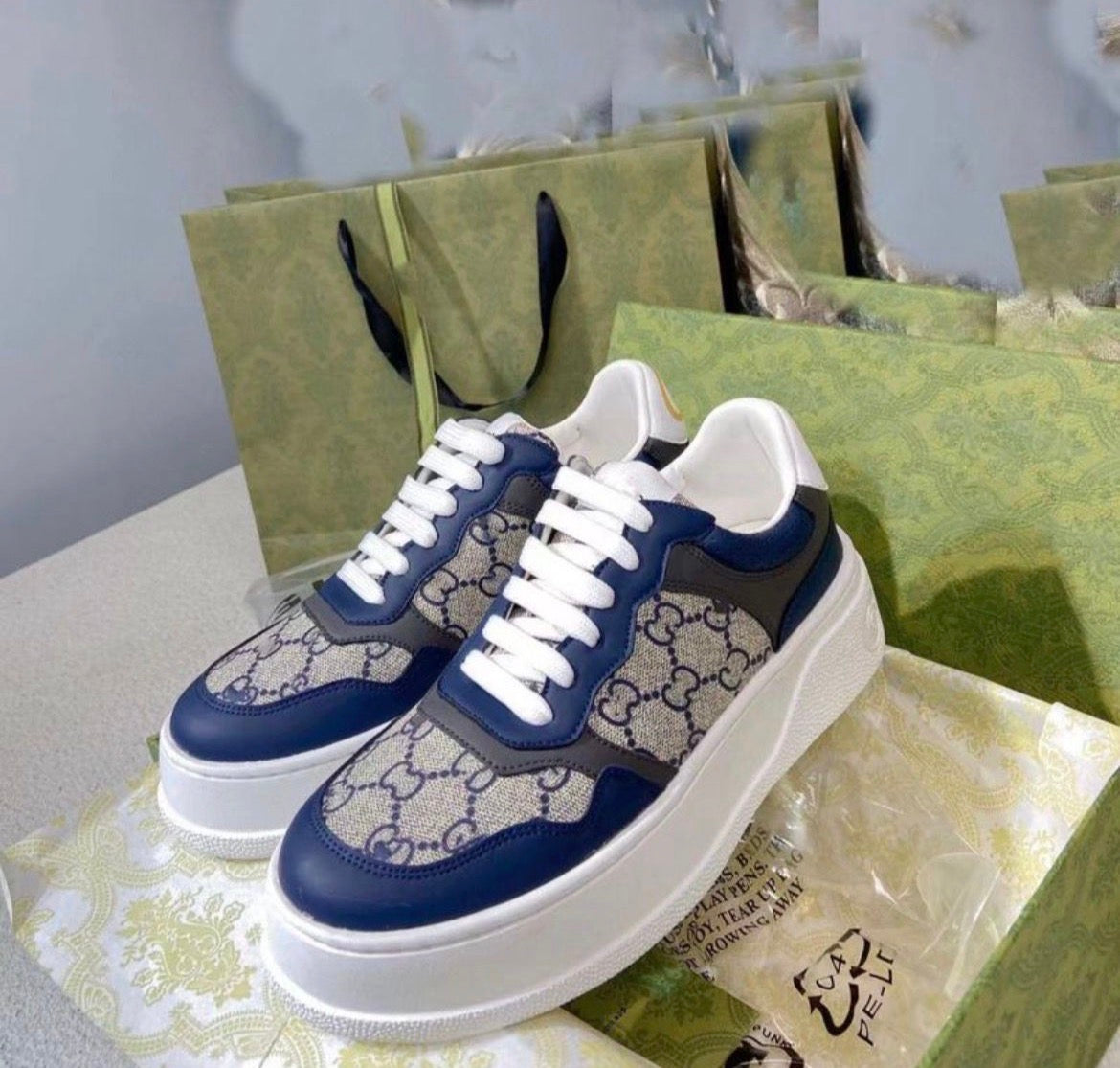 Baskets :Gucci