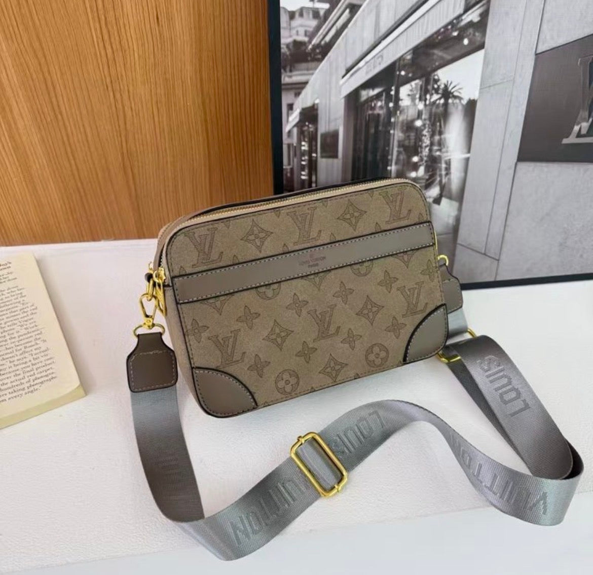 Sacs homme:LV