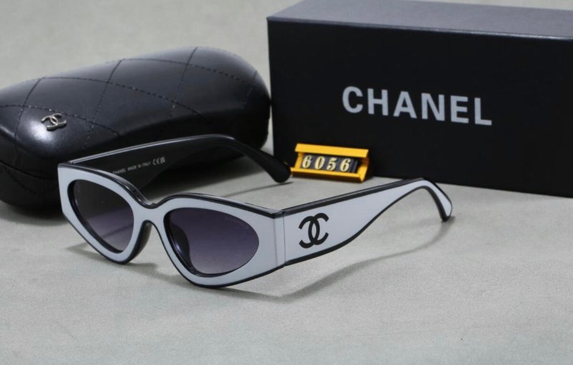 Lunette de soleil femme :CHANEL