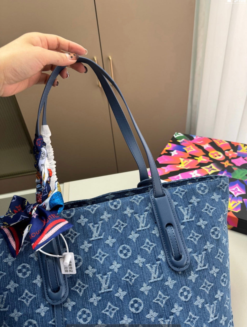 Sac à main : LV