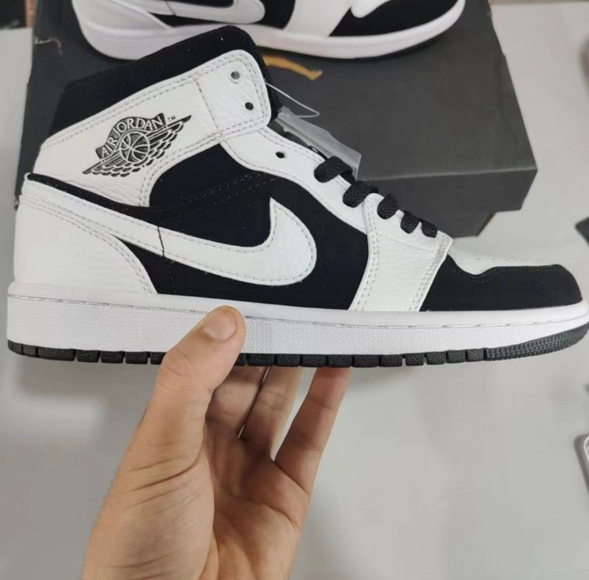 Baskets AIR