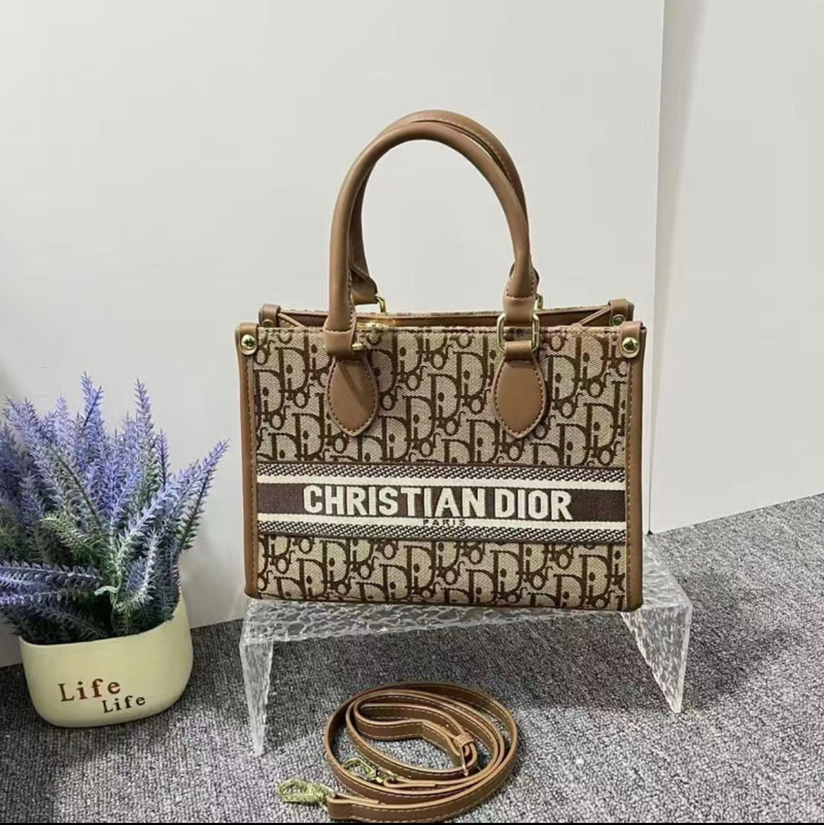 Sac a main CHRISTIAN DIOR