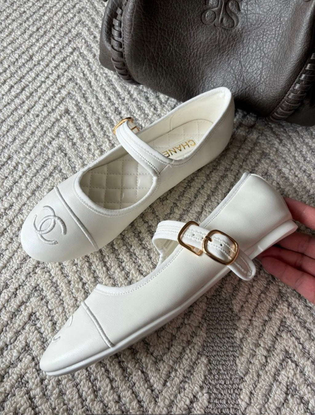 Ballerines Chanel — Élégance & Luxe au quotidien