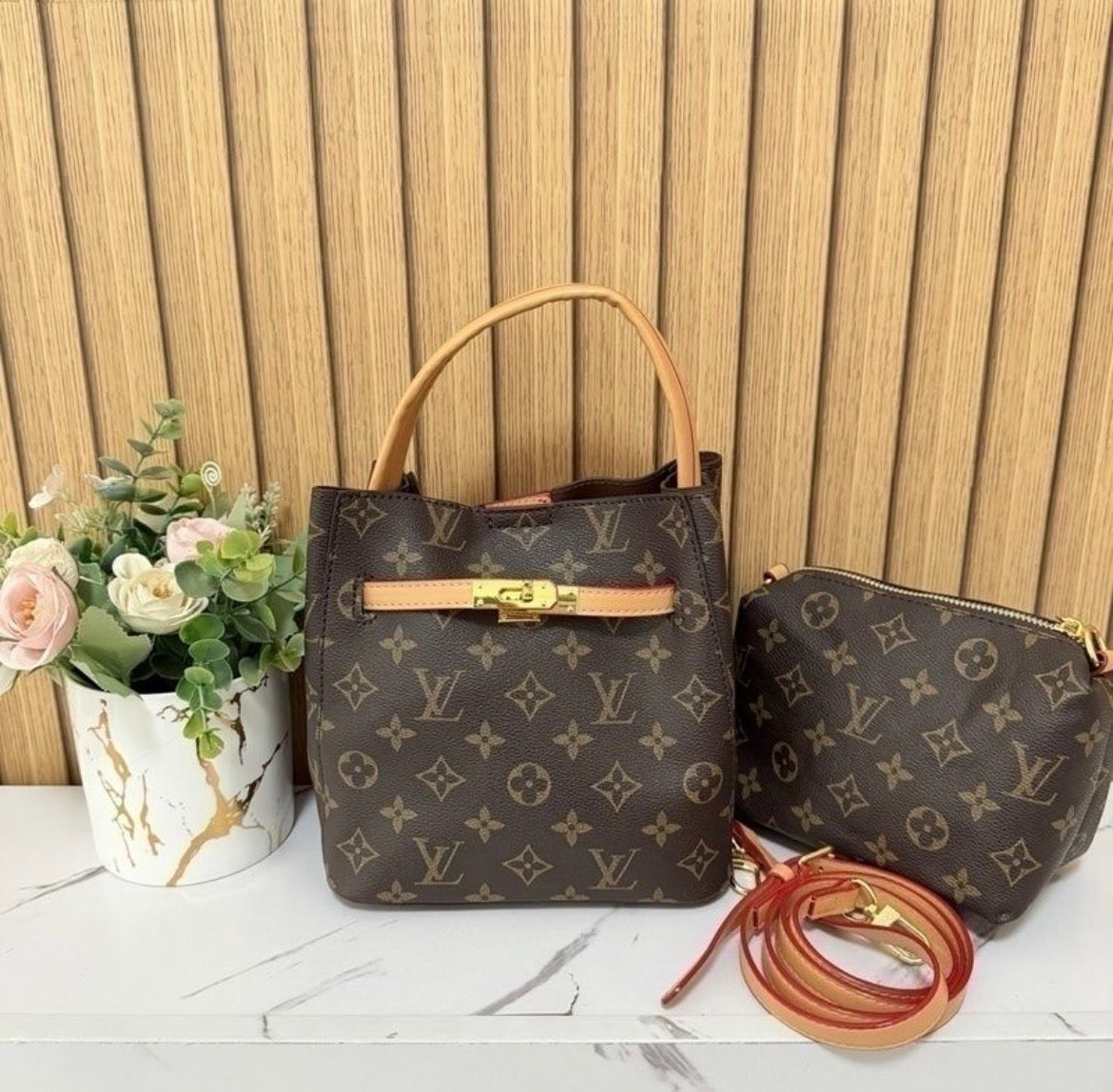 Sac a main :LV