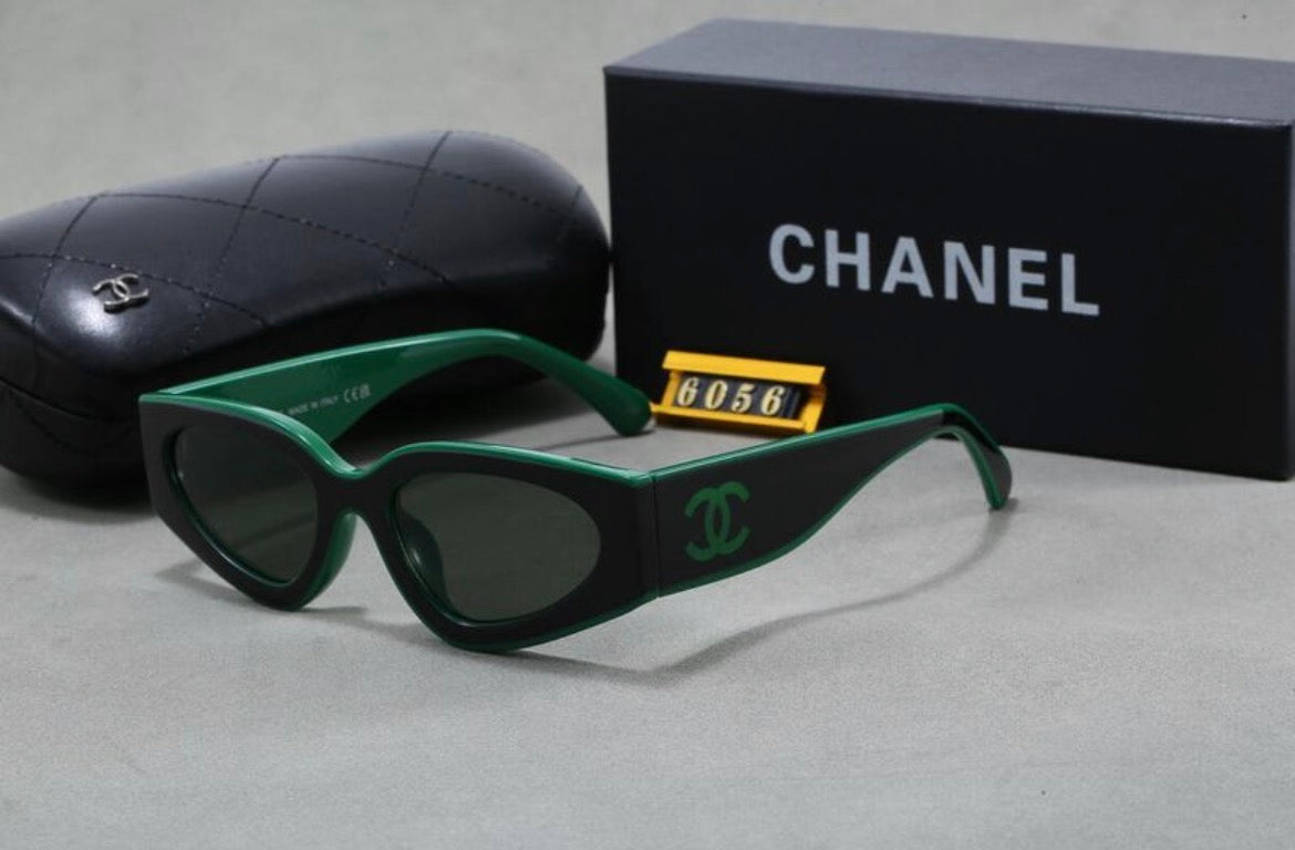 Lunette de soleil femme :CHANEL