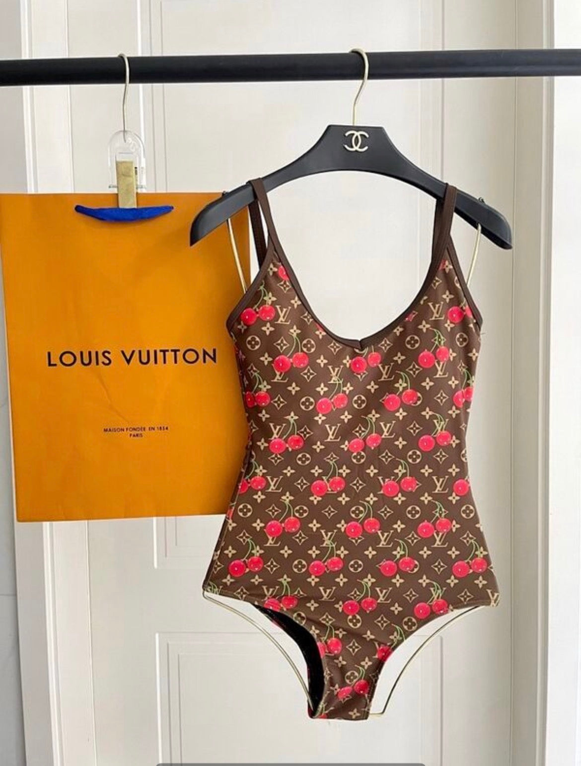 Maillot de bain :LV
