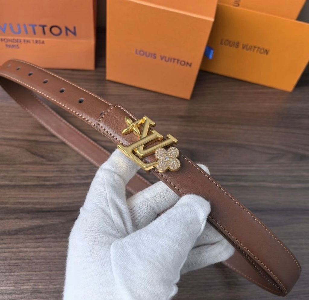 Ceinture :LV