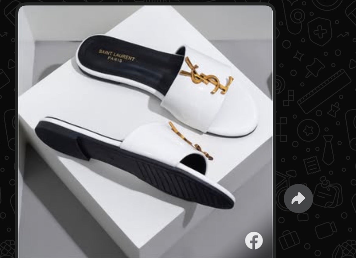Sandales :YSL
