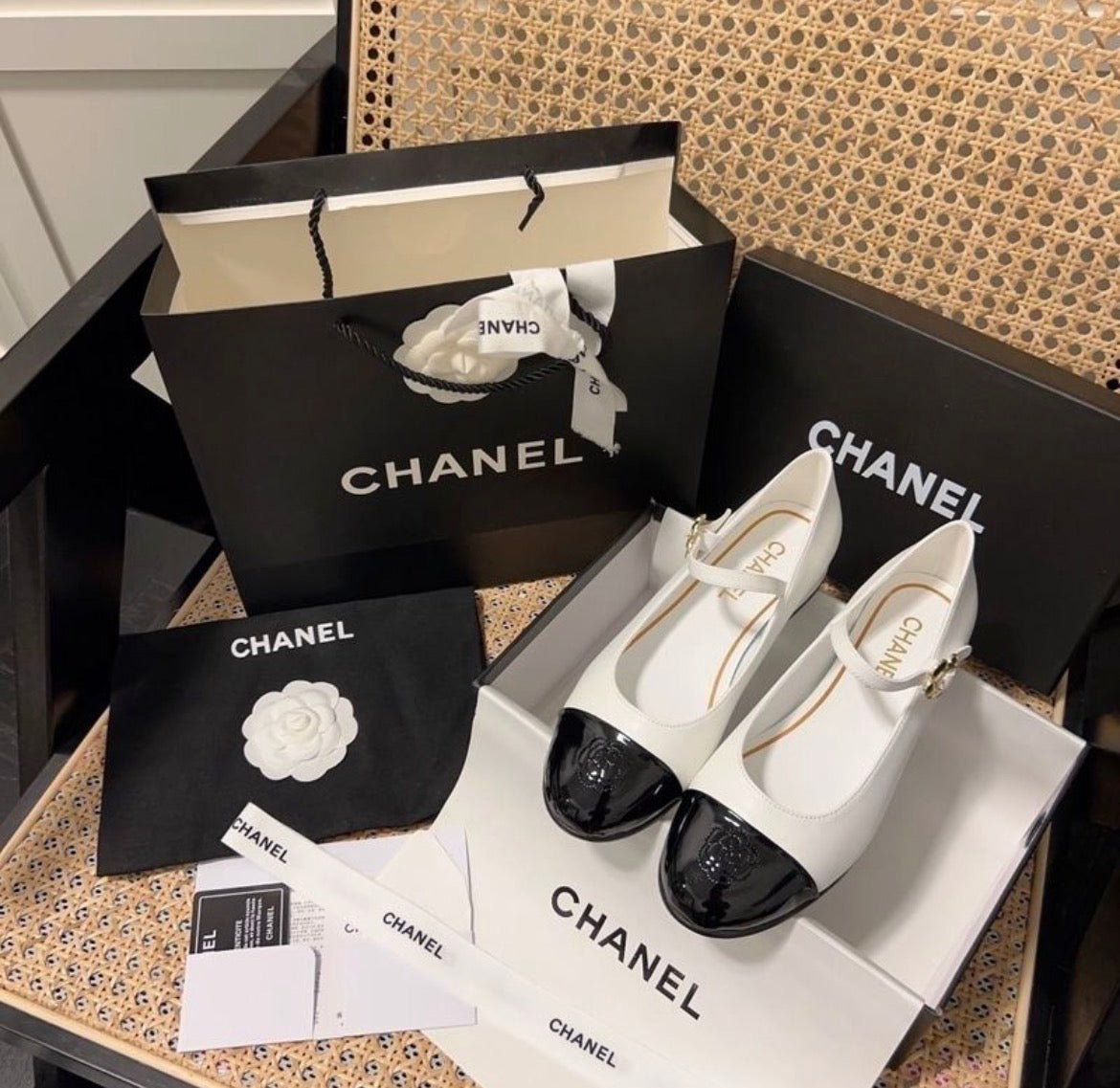 Ballerines: CHANEL