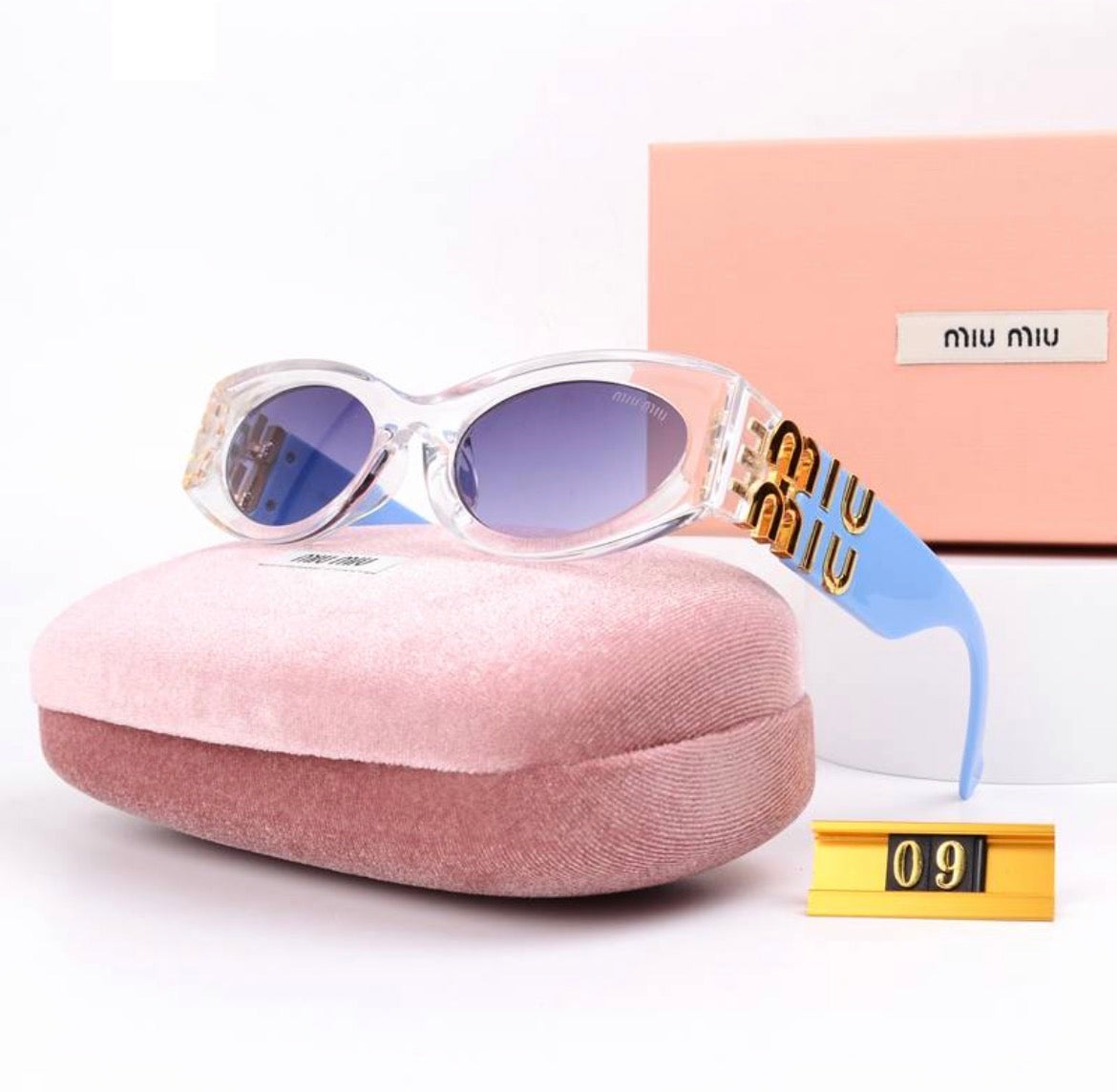 Lunette de soleil femme : MIU MUI