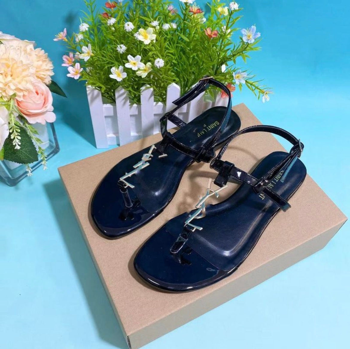 Sandales YVE SAINT LAURENT