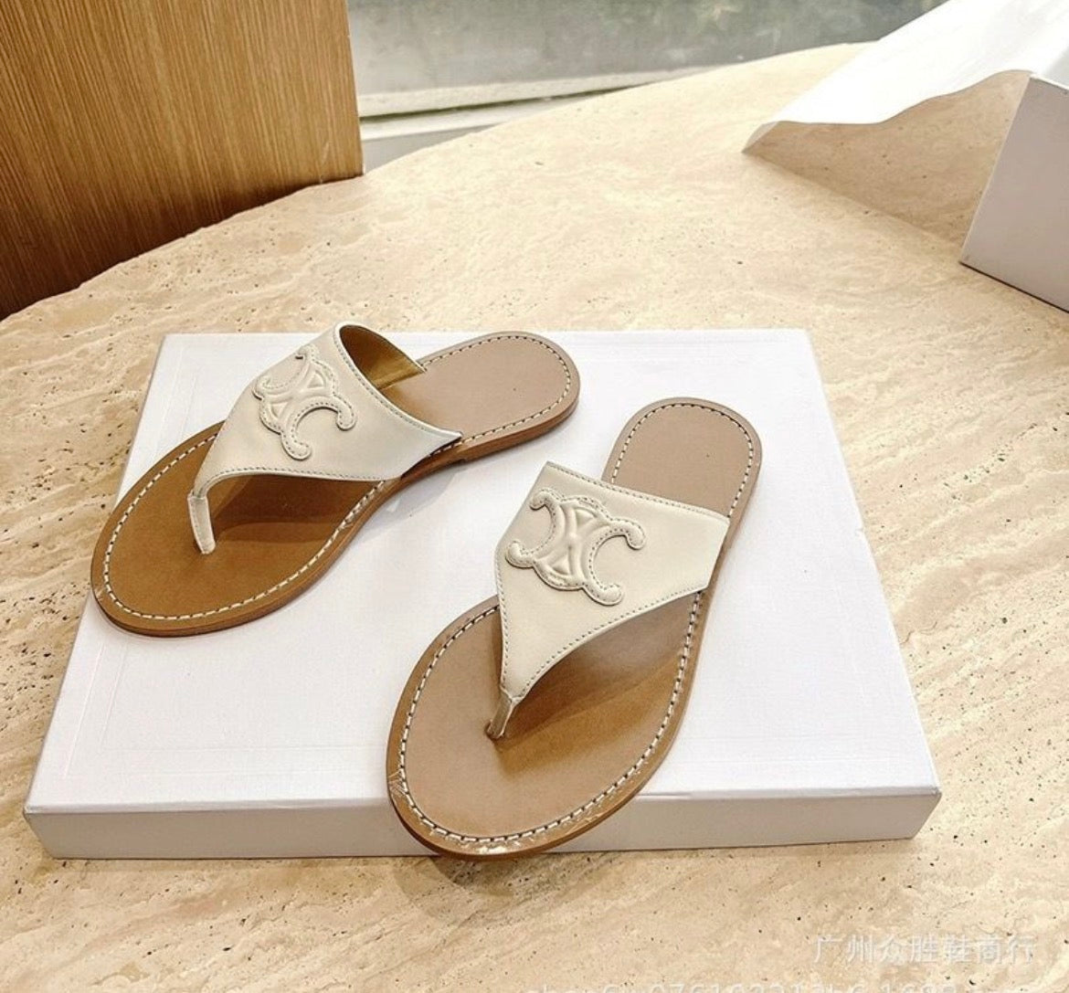 Sandales :CÉLINE