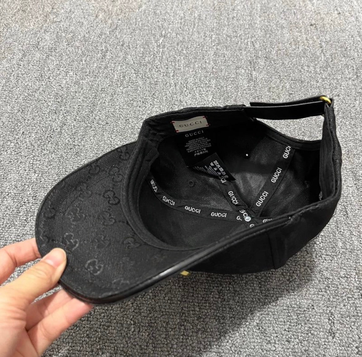 Casquette:GUCCI