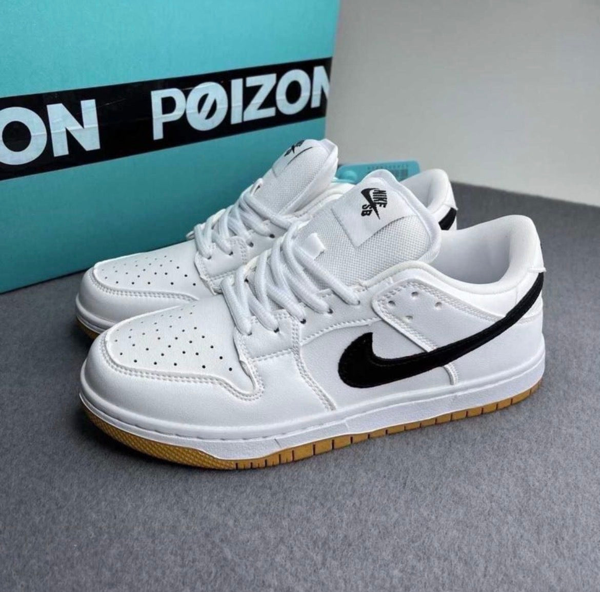 Baskets NIKE