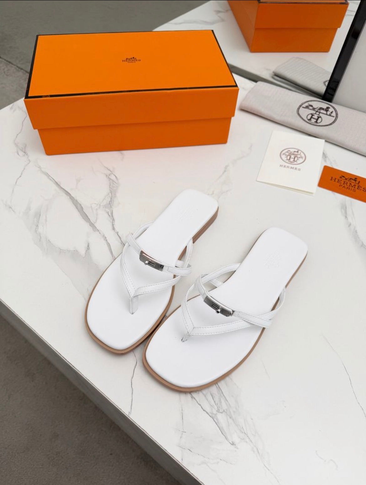 Sandales :hermès