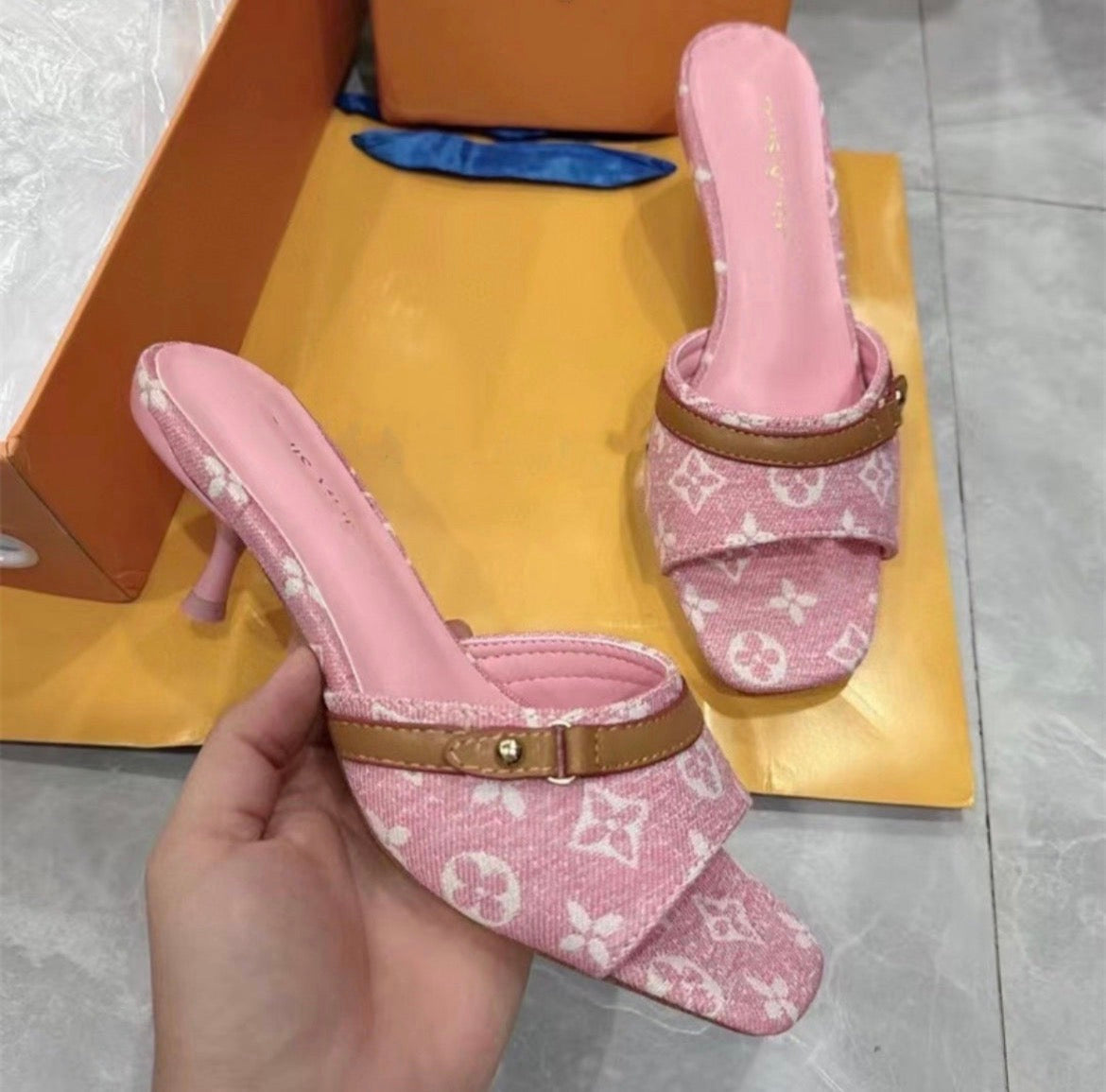 Sandales LV