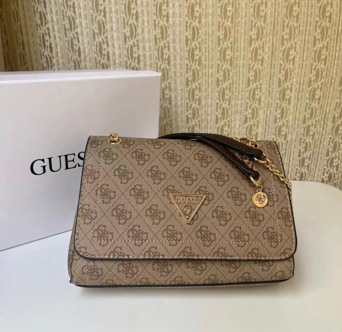 Sac a main: GUESS