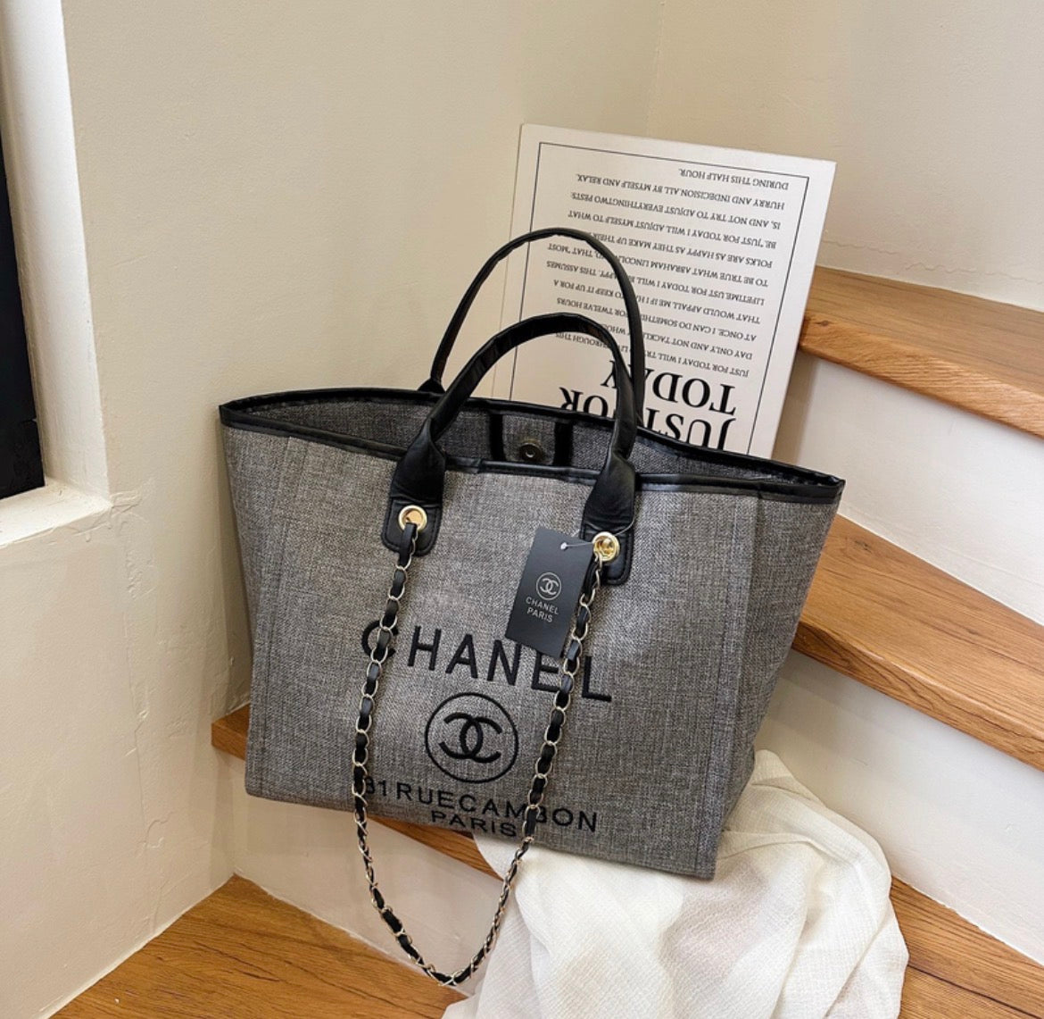 Sac à main CHANEL