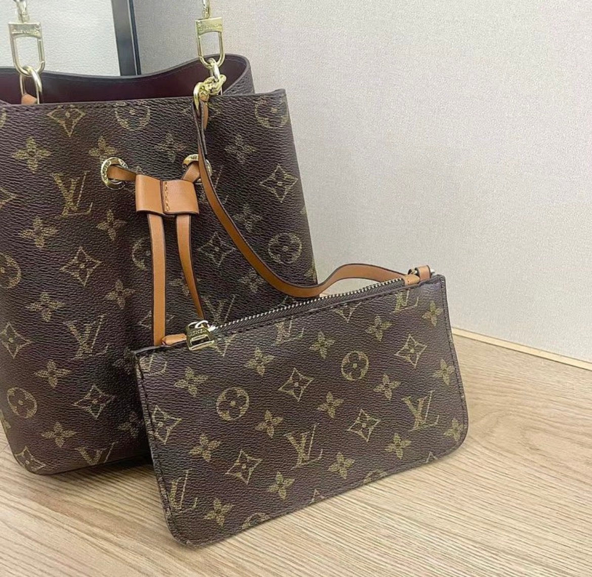 Sac a main : LV
