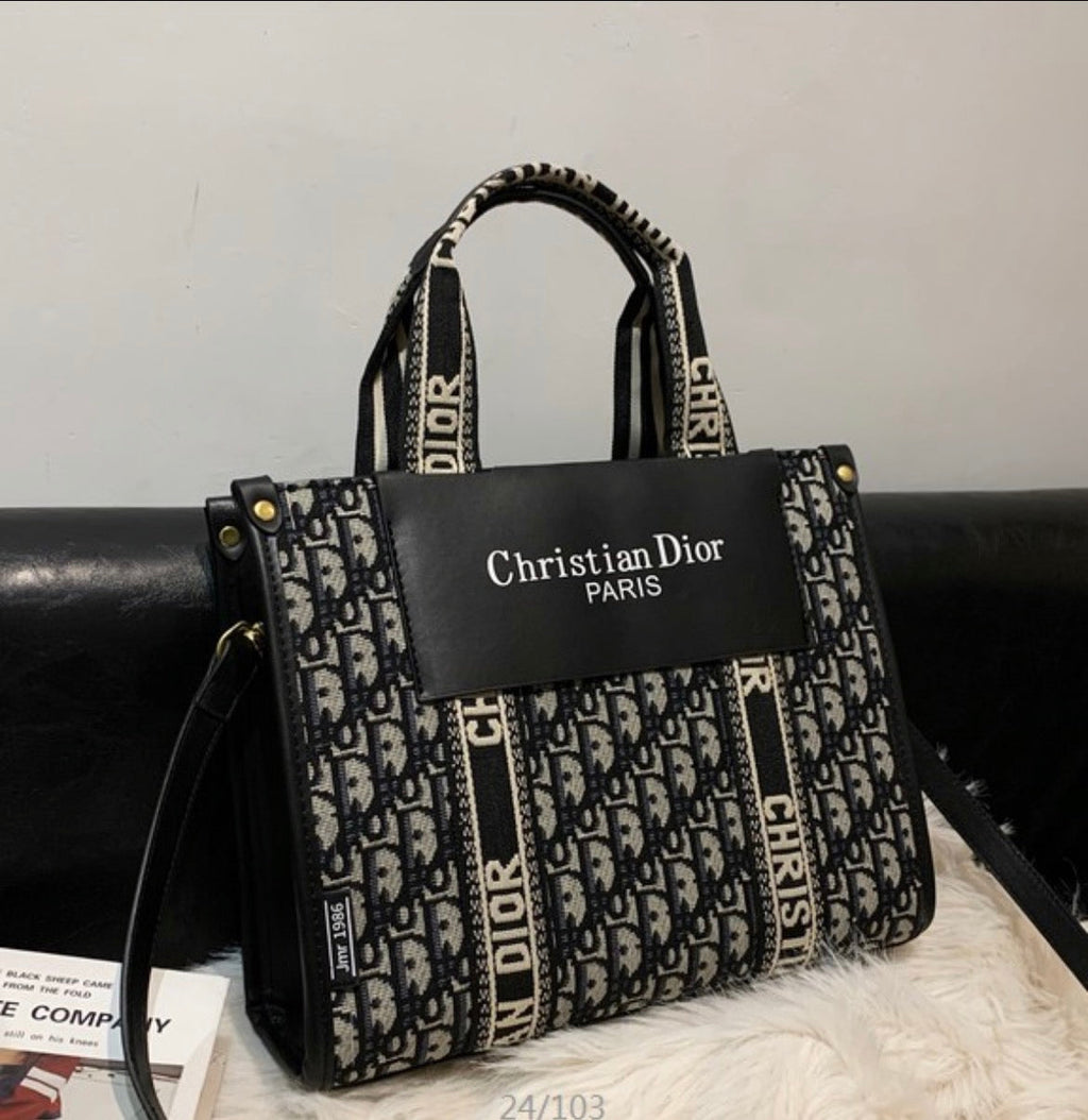 Sac à main :DIOR