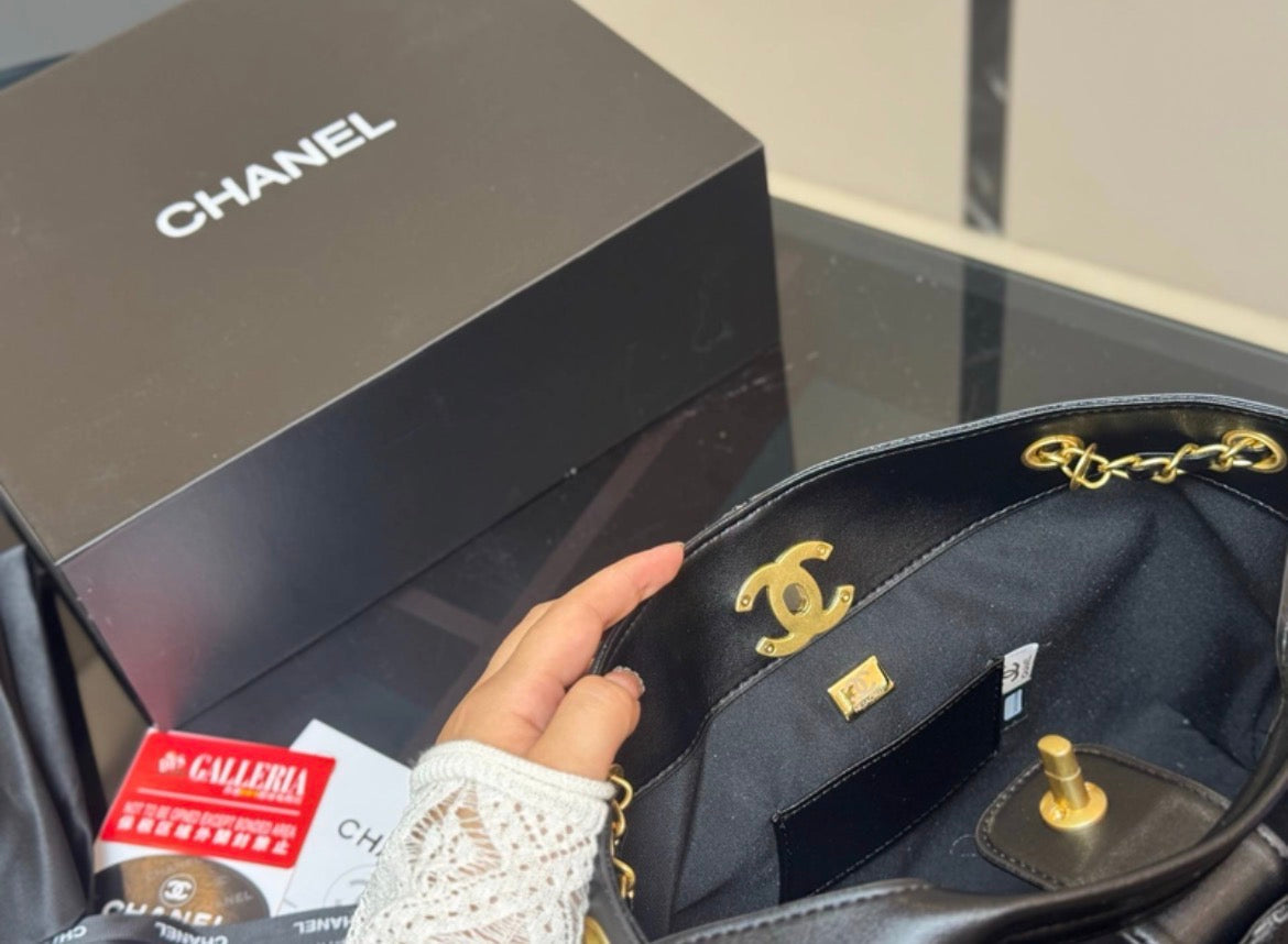 Sac a main  CHANEL