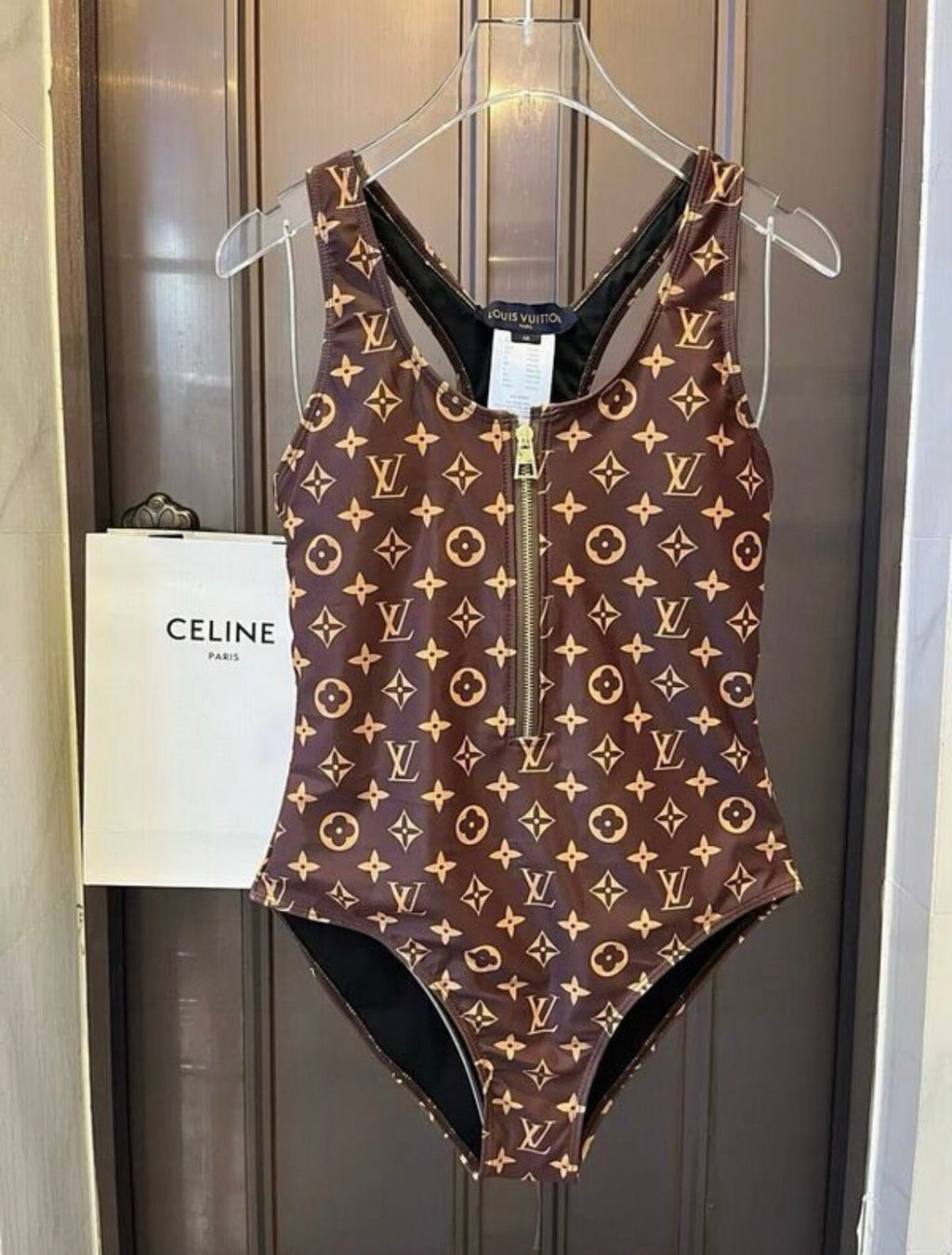 Maillot de bain :LV