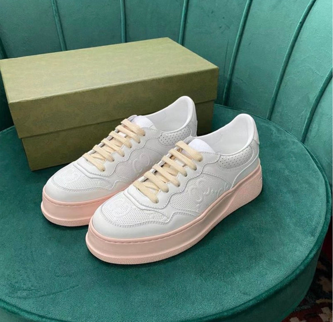 Baskets :Gucci