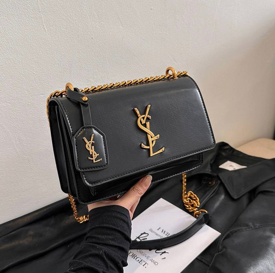 Sac a main YVE SAINT LAURENT