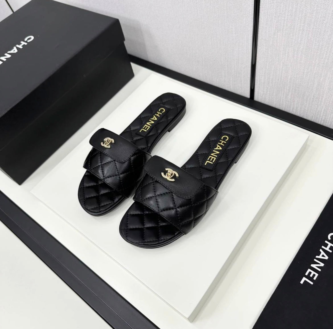 Sandales ChANEL