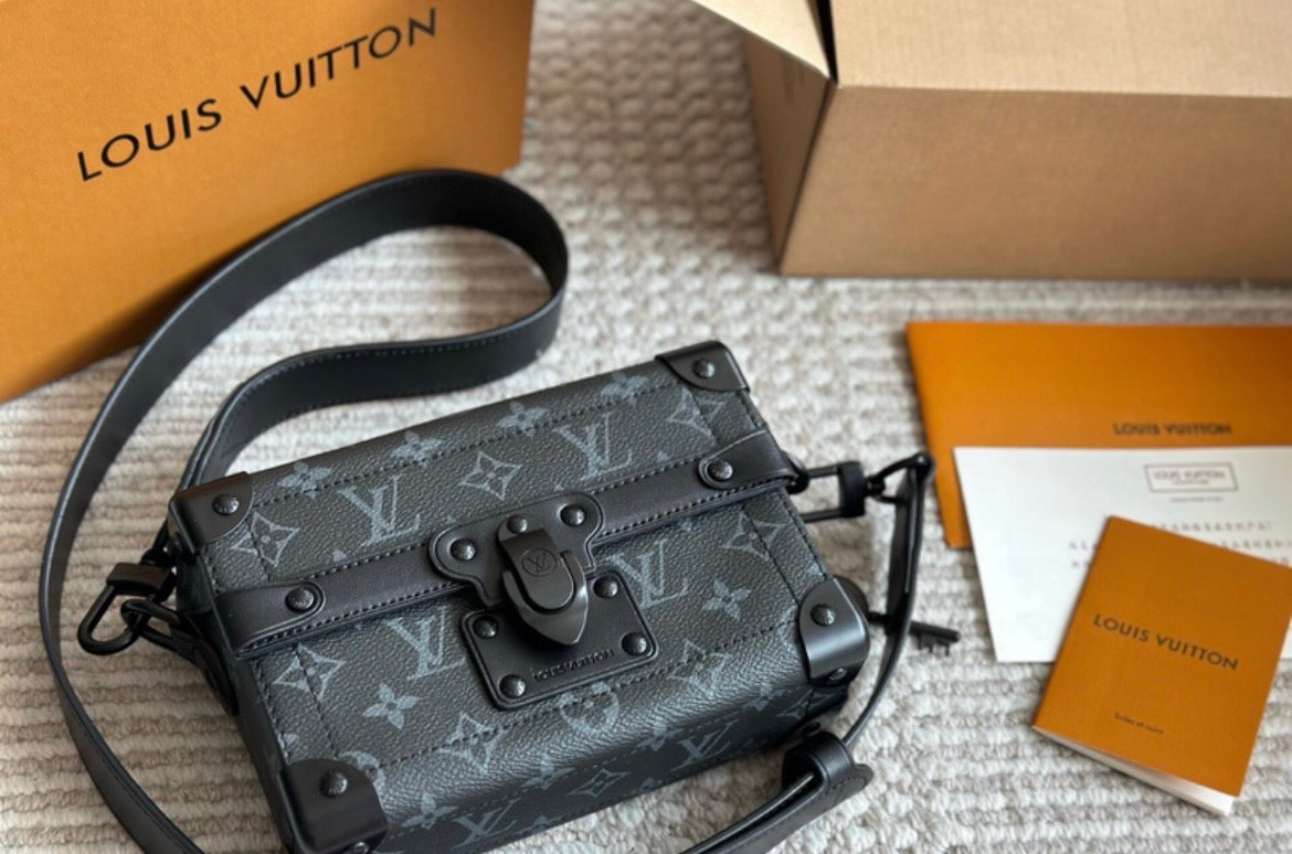 Sacs homme :LV