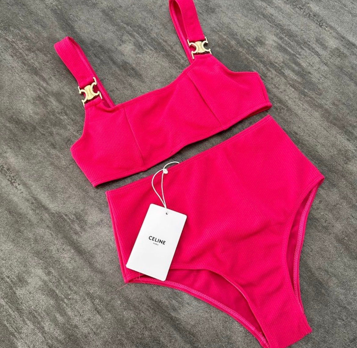 Maillot de bain :CÉLINE