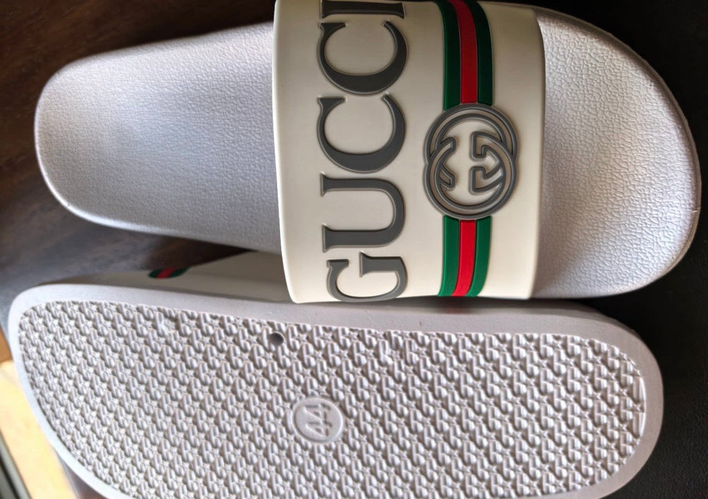 Pantoufles homme : Gucci