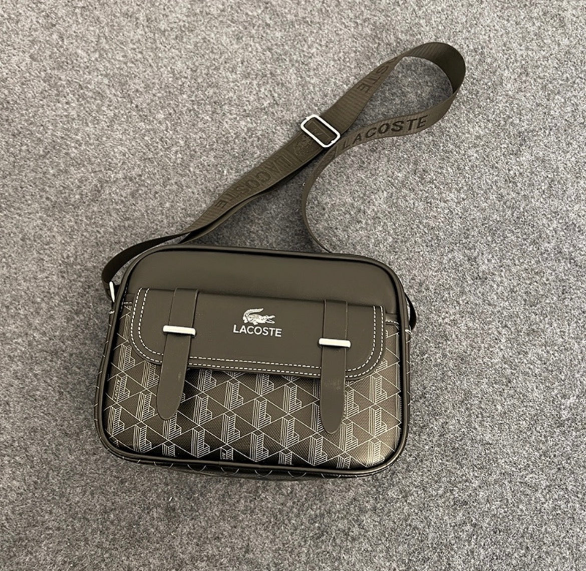 Sacs homme :LACOSTE