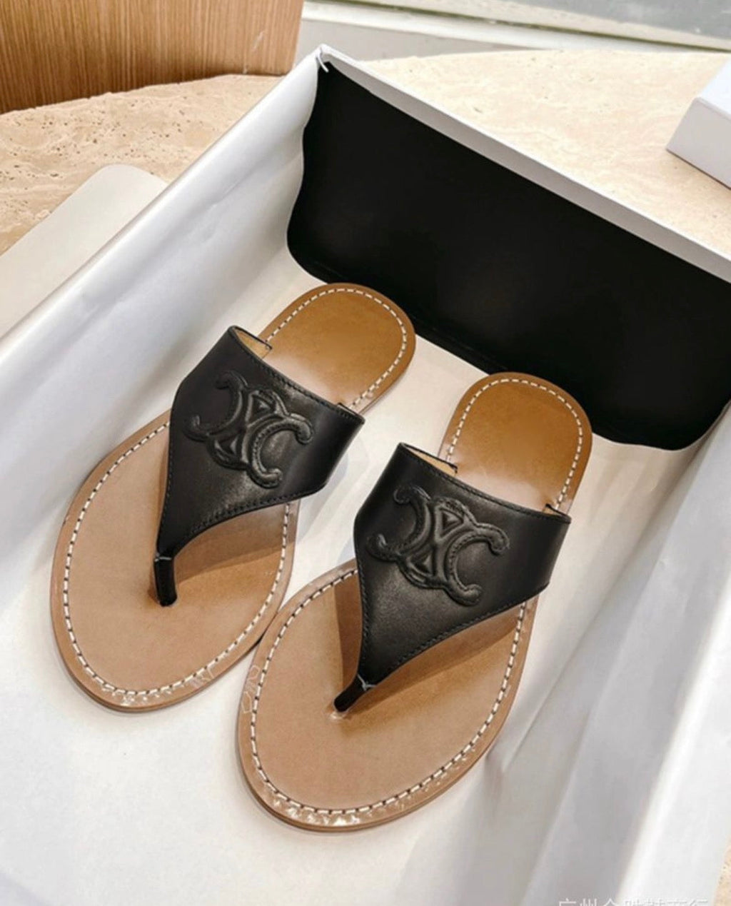 Sandales :CÉLINE