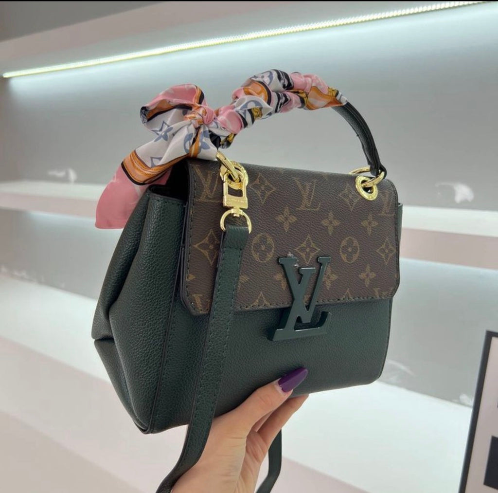 Sac ami LV