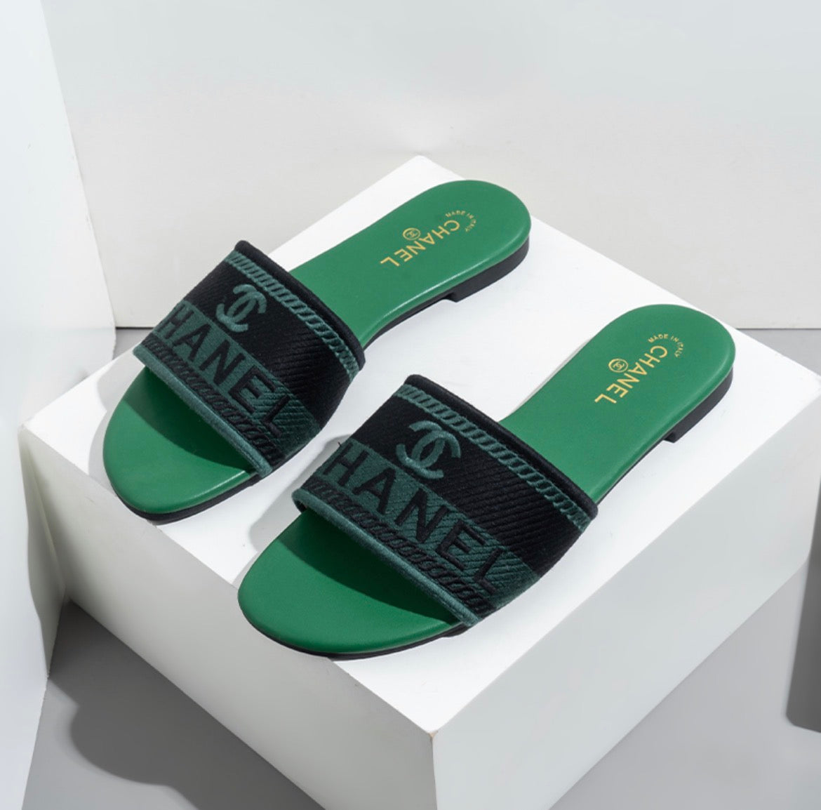 Sandales CHANEL