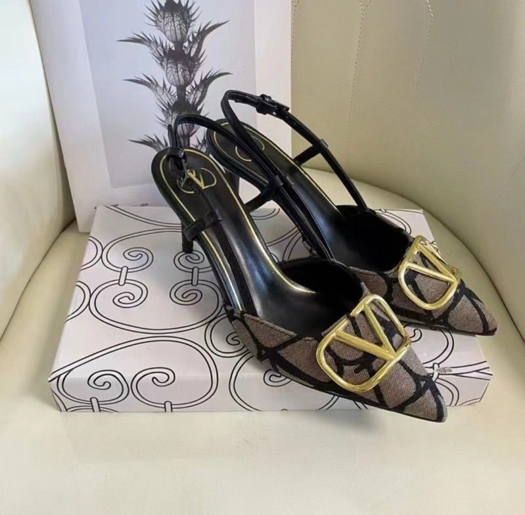Exarpins VALENTINO