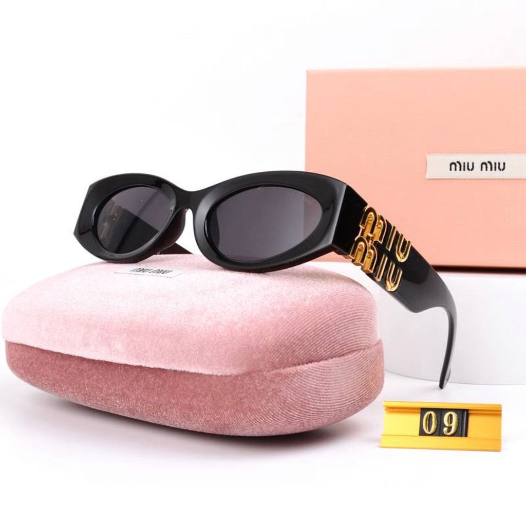 Lunette de soleil femme : MIU MUI