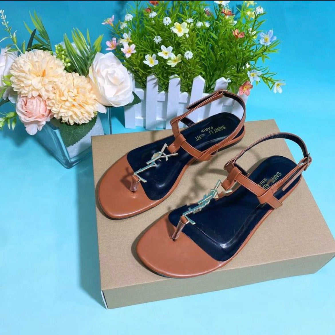 Sandales YVE SAINT LAURENT