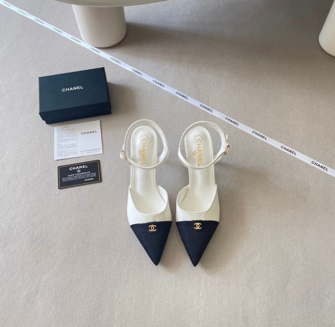 Exarpins :CHANEL