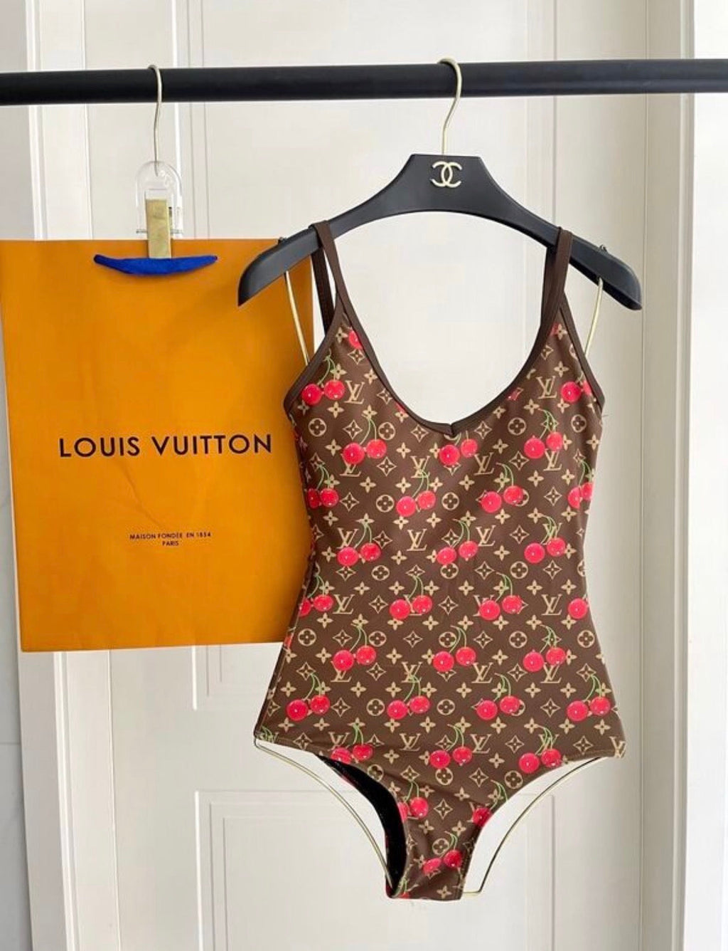 Maillot de bain :LV